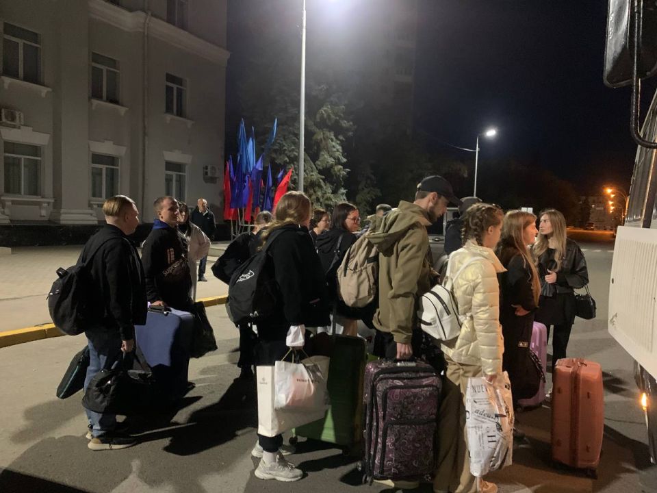 Краснодонская молодежь едет на форум "Утро" в Тюмень Краснодонская молодежь едет на форум "Утро" в Тюмень