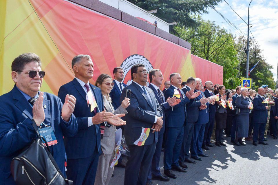 ������ ��������: ��������� ��� �������� ������������� ������������� ����� � ����� ������