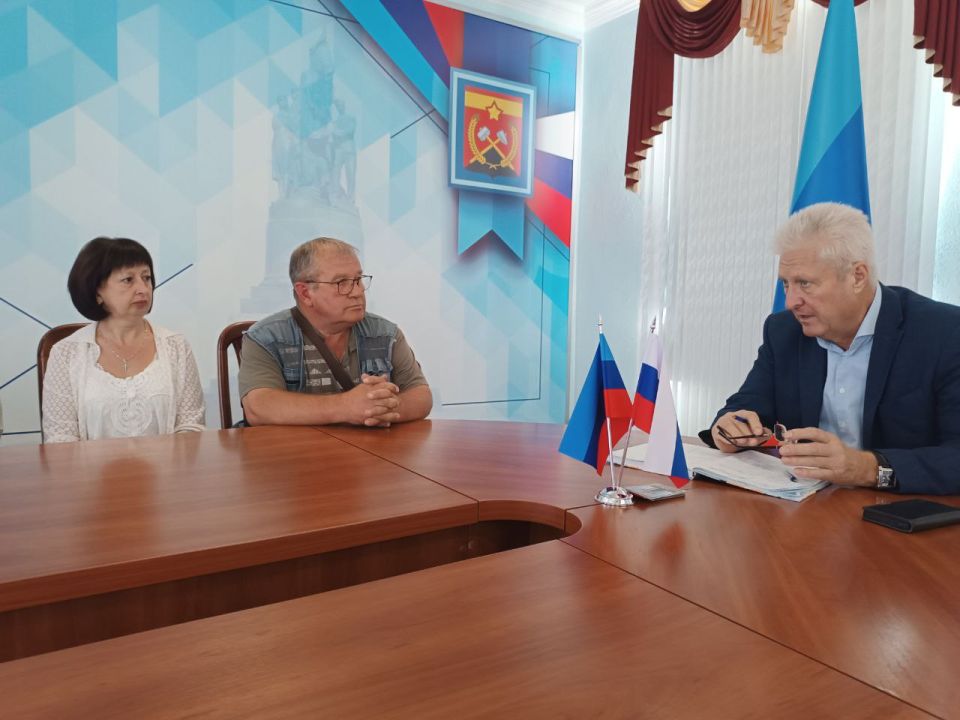 Сергей Козенко: Сегодня в Администрации Краснодонского муниципального округа провел личный прием граждан Сергей Козенко: Сегодня в Администрации Краснодонского муниципального округа провел личный прием граждан
