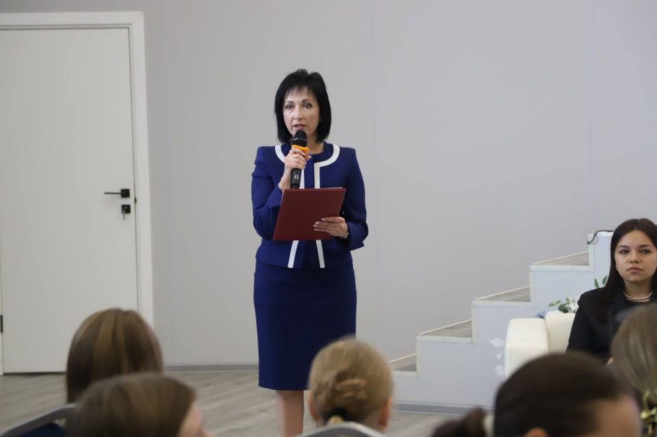 Более 120 республиканских школьников посетили профилактический урок цифровой грамотности и кибербезопасности Более 120 республиканских школьников посетили профилактический урок цифровой грамотности и кибербезопасности