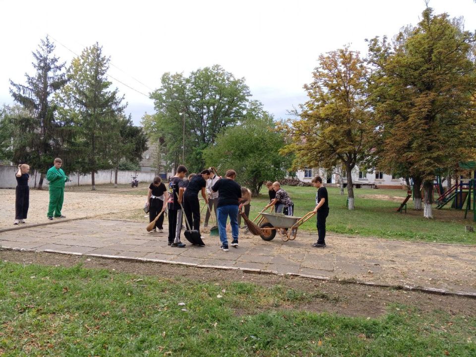 Каменка засияла чистотой благодаря "Зеленой России"! Каменка засияла чистотой благодаря "Зеленой России"!