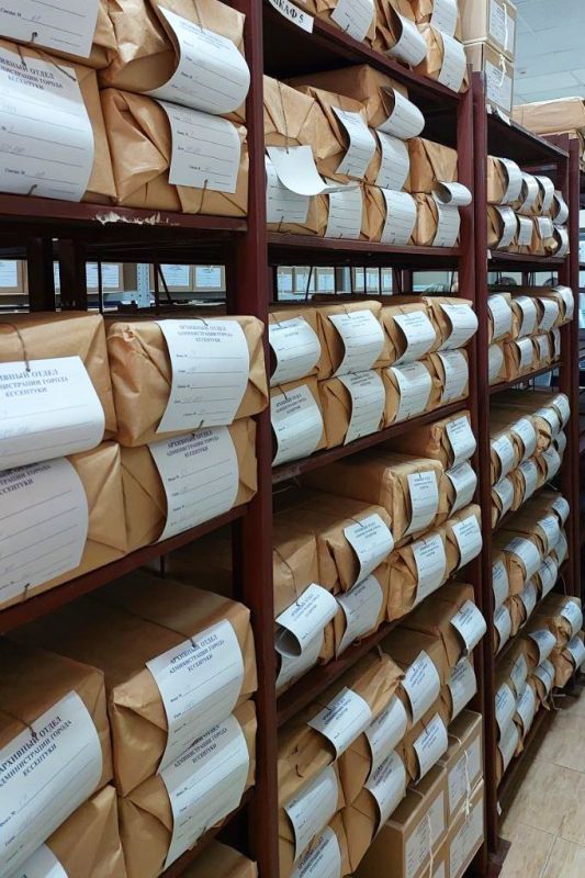 Руководитель Архивной службы ЛНР Анна Тодорова с рабочим визитом посетила муниципальный архив города Ессентуки Руководитель Архивной службы ЛНР Анна Тодорова с рабочим визитом посетила муниципальный архив города Ессентуки