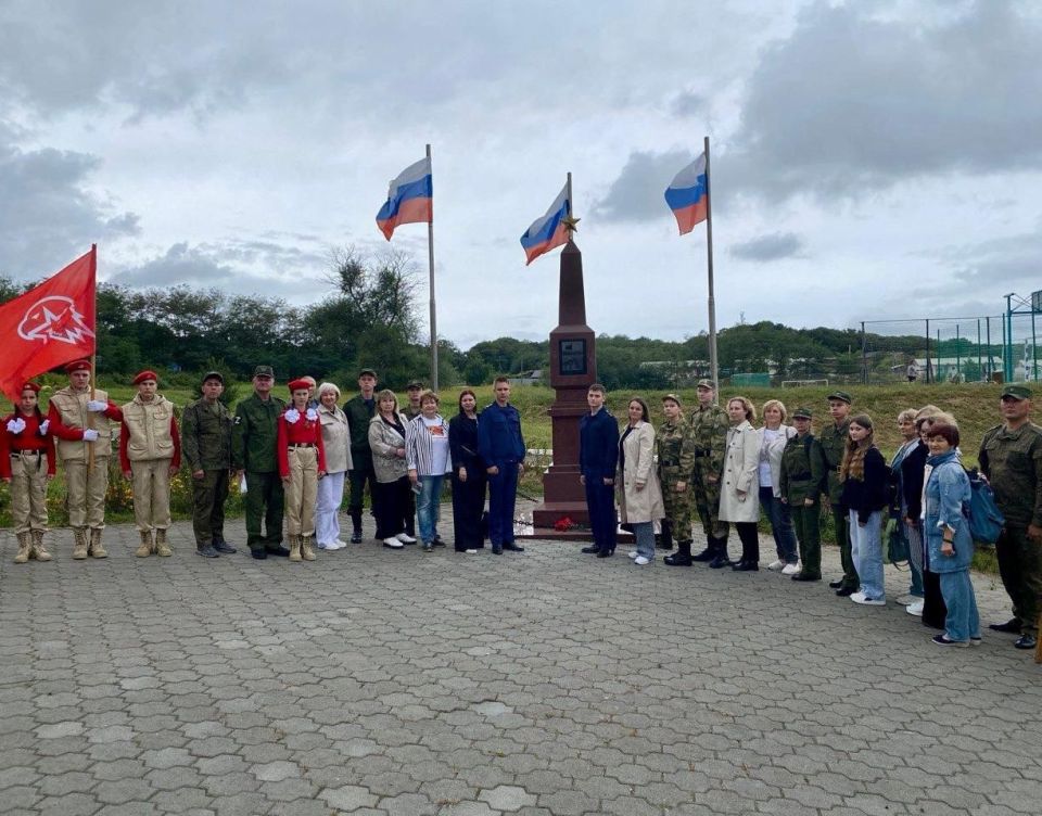 Кадеты и курсанты СК России стали победителями и призерами международных конкурсов исследовательских и архивно-поисковых работ «Брат на смену брату: традиция продолжается!» и «Герои Хасана на карте России – Герои Великой... Кадеты и курсанты СК России стали победителями и призерами международных конкурсов исследовательских и архивно-поисковых работ «Брат на смену брату: традиция продолжается!» и «Герои Хасана на карте России – Герои Великой...