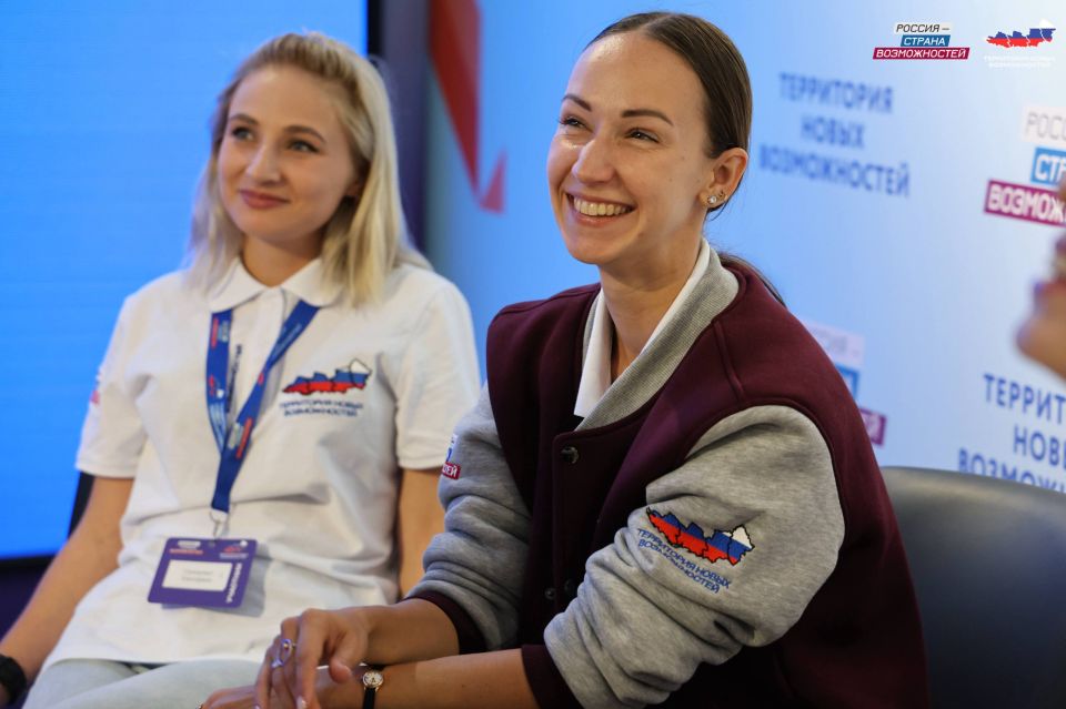Будущее Луганщины в надежных руках Будущее Луганщины в надежных руках