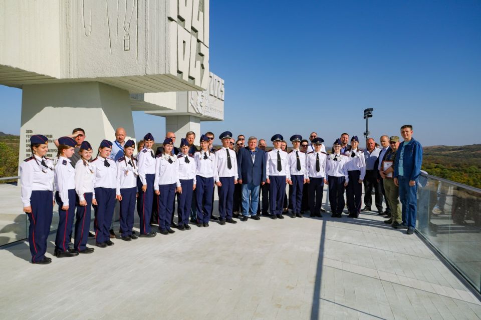 Мемориальный комплекс на реке Миус станет новым местом силы и преемственности поколений – Денис Мирошниченко Мемориальный комплекс на реке Миус станет новым местом силы и преемственности поколений – Денис Мирошниченко