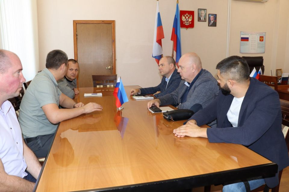 Вопросы информационной безопасности жителей обсудили в городской Администрации с представителями Министерства цифрового развития, связи и массовых коммуникаций Луганской Народной Республики Вопросы информационной безопасности жителей обсудили в городской Администрации с представителями Министерства цифрового развития, связи и массовых коммуникаций Луганской Народной Республики