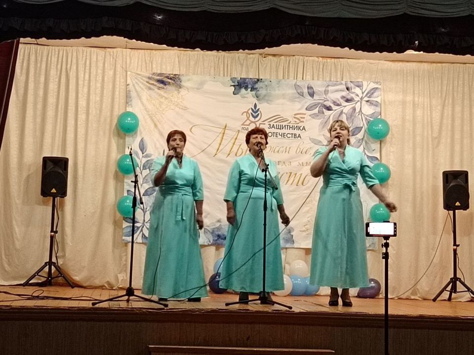 В Веселой Тарасовке прошел творческий отчет художественной самодеятельности В Веселой Тарасовке прошел творческий отчет художественной самодеятельности