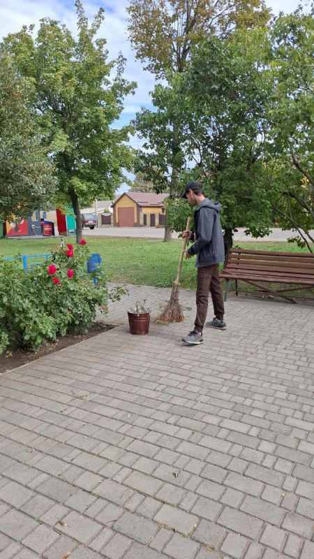 Новопсковский Дом культуры внёс свой вклад в чистоту родного края! Новопсковский Дом культуры внёс свой вклад в чистоту родного края!