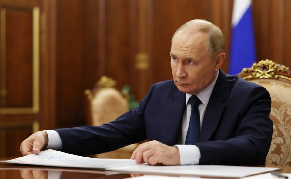 На встрече с Президентом России Глава ЛНР особое внимание уделил поддержке участников СВО и их семей На встрече с Президентом России Глава ЛНР особое внимание уделил поддержке участников СВО и их семей