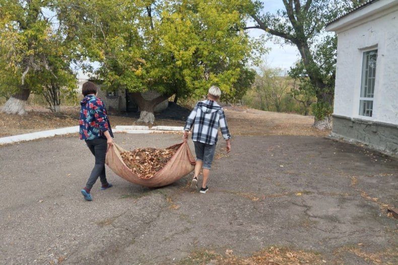 Экологический субботник «Зелёная Россия» провели на территории села Провалье Экологический субботник «Зелёная Россия» провели на территории села Провалье