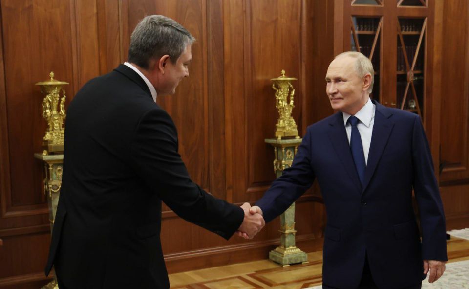 Леонид Пасечник: Доложил Владимиру Владимировичу Путину о ходе восстановления и развития нашей республики Леонид Пасечник: Доложил Владимиру Владимировичу Путину о ходе восстановления и развития нашей республики