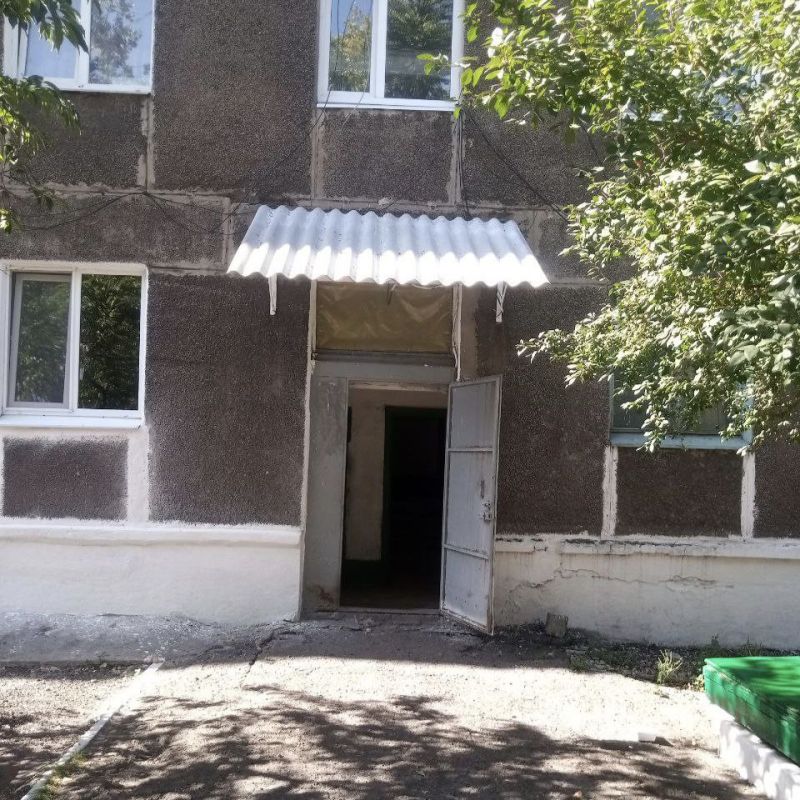 Брянковский филиал управляющей компании МКД отремонтировал 6 повреждённых подъездных козырьков Брянковский филиал управляющей компании МКД отремонтировал 6 повреждённых подъездных козырьков
