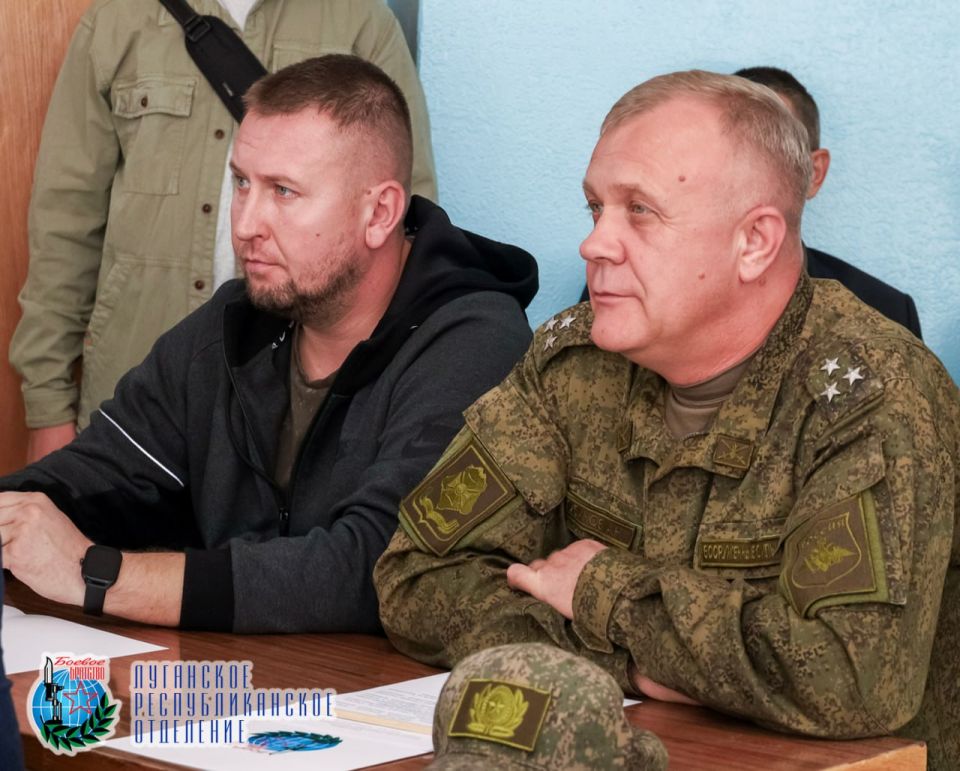 23 сентября состоялось общее собрание Совета Луганского республиканского отделения Всероссийской общественной организации ветеранов «БОЕВОЕ БРАТСТВО» 23 сентября состоялось общее собрание Совета Луганского республиканского отделения Всероссийской общественной организации ветеранов «БОЕВОЕ БРАТСТВО»