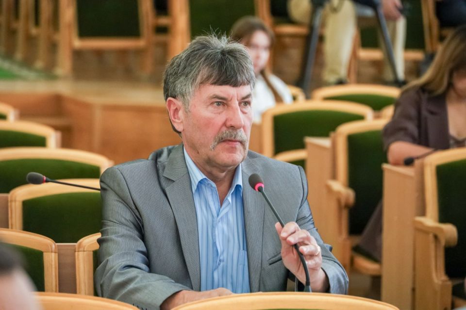 В фокусе «правительственного часа»: вопросы разграничения земель и кадастрового учета В фокусе «правительственного часа»: вопросы разграничения земель и кадастрового учета