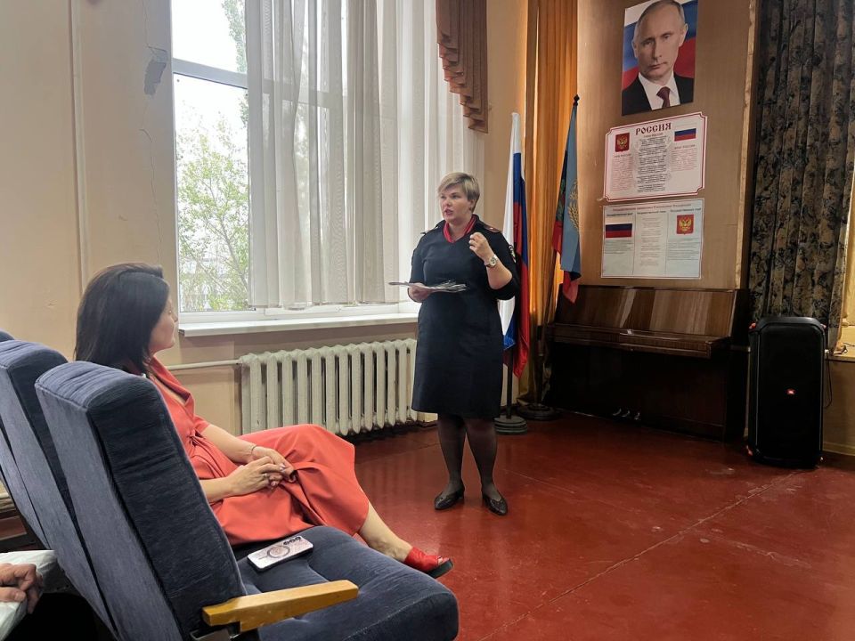 Правоохранители провели профилактическую беседу на родительском собрании в одной из республиканских школ