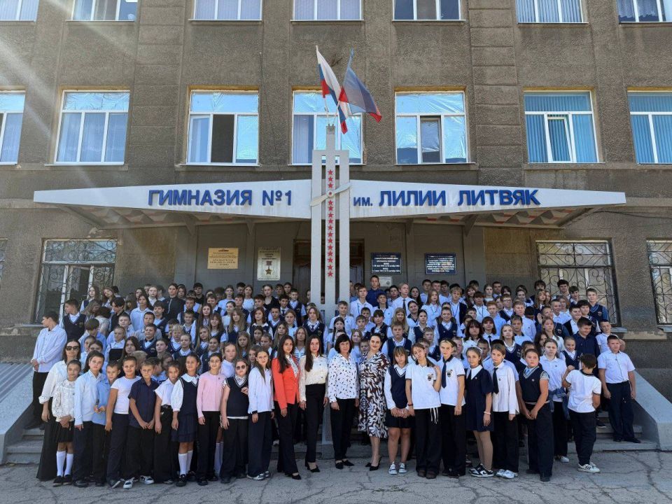 Пионерское «Будь готов!» - «Всегда готов!» прозвучало в 26 общеобразовательных учреждениях Красного Луча Пионерское «Будь готов!» - «Всегда готов!» прозвучало в 26 общеобразовательных учреждениях Красного Луча