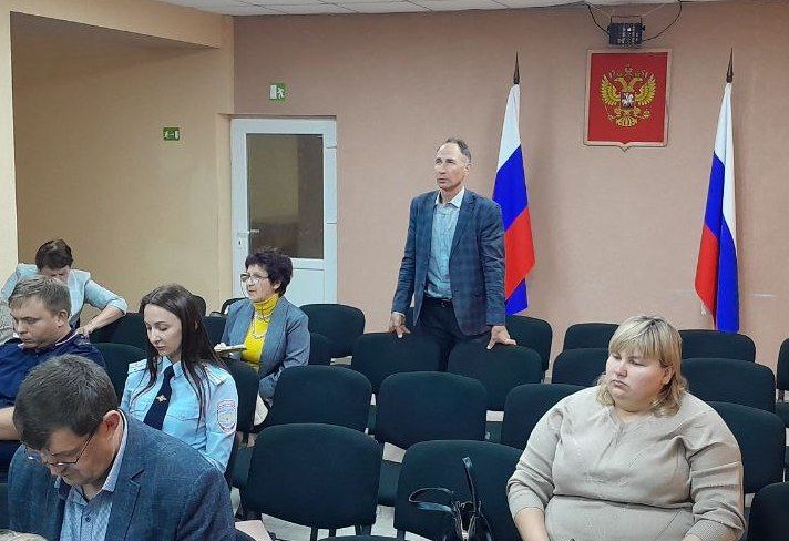 Сегодня состоялось плановое заседание комиссии по делам несовершеннолетних и защите их прав при Администрации Беловодского муниципального округа Сегодня состоялось плановое заседание комиссии по делам несовершеннолетних и защите их прав при Администрации Беловодского муниципального округа