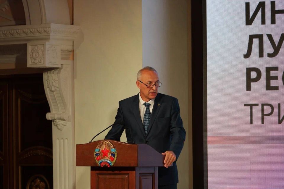 ������� �������� � ������ ������, ������������ 3 ��������� ������������� �������� � ���������� ���������� ��������� �� ���������� ��������� �������� ���������� � ���������� ���� �����������