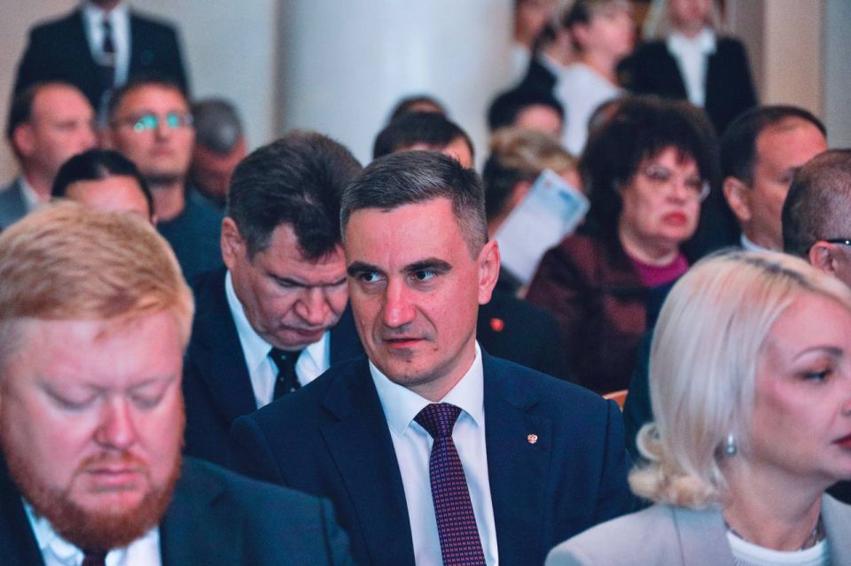 ��������� ���������� ������ ������� � ������������� ��������� ������, ������������ ������� ��������� ������������� ���������� � ���������� ����������: