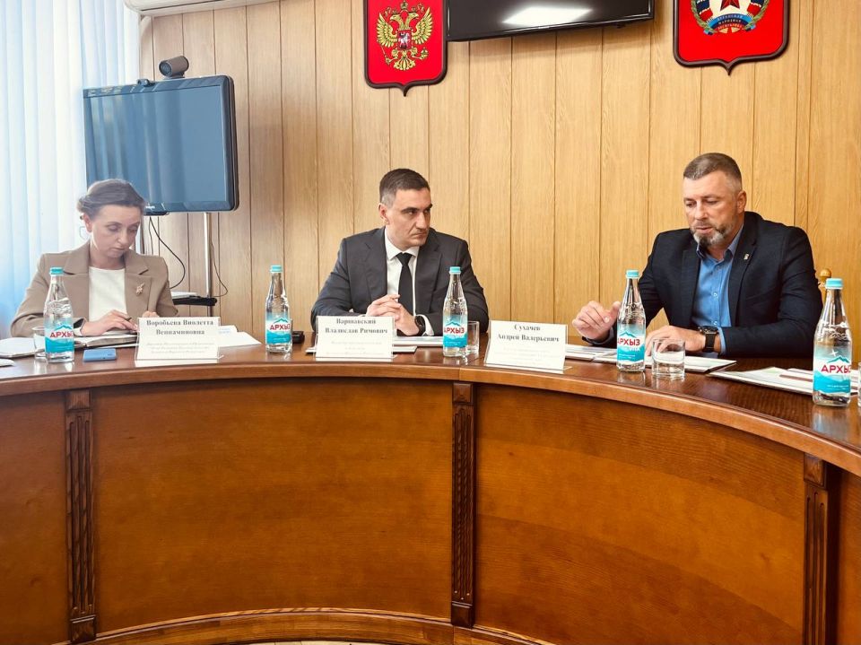 ������� �������������� � �������� ��� ��������� ���������� ������ � ���������� ����������� ��������� � ������������� ��� ������� ���������� � ���������