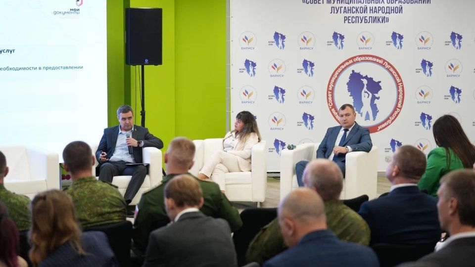 Альберт Апшев: Определены точки роста для ускоренной интеграции региона в экономическое пространство России Альберт Апшев: Определены точки роста для ускоренной интеграции региона в экономическое пространство России