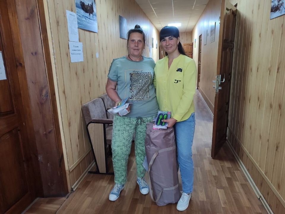 «Эстафета добрых дел». Кременские единороссы организовали акцию по помощи семьям с детьми, которые оказались в трудной жизненной ситуации «Эстафета добрых дел». Кременские единороссы организовали акцию по помощи семьям с детьми, которые оказались в трудной жизненной ситуации