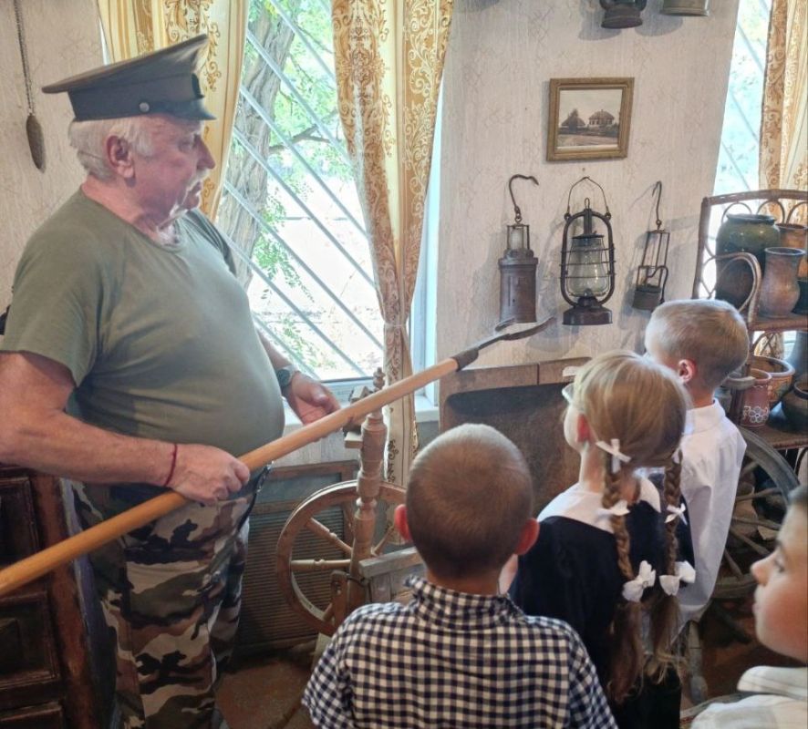 Экскурсия в музей «История Донского казачества»: погружение в культурное наследие Экскурсия в музей «История Донского казачества»: погружение в культурное наследие