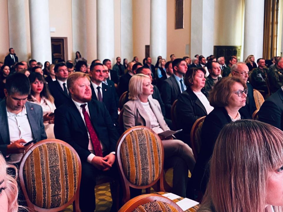 ��������� ���������� ������ ������� � ������������� ��������� ������, ������������ ������� ��������� ������������� ���������� � ���������� ����������: