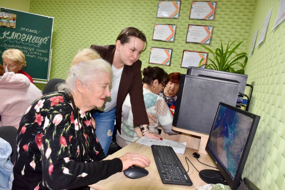 ����� 4000 ������� ���������� �������� �������� ��������� � ��������� ��������� ����������