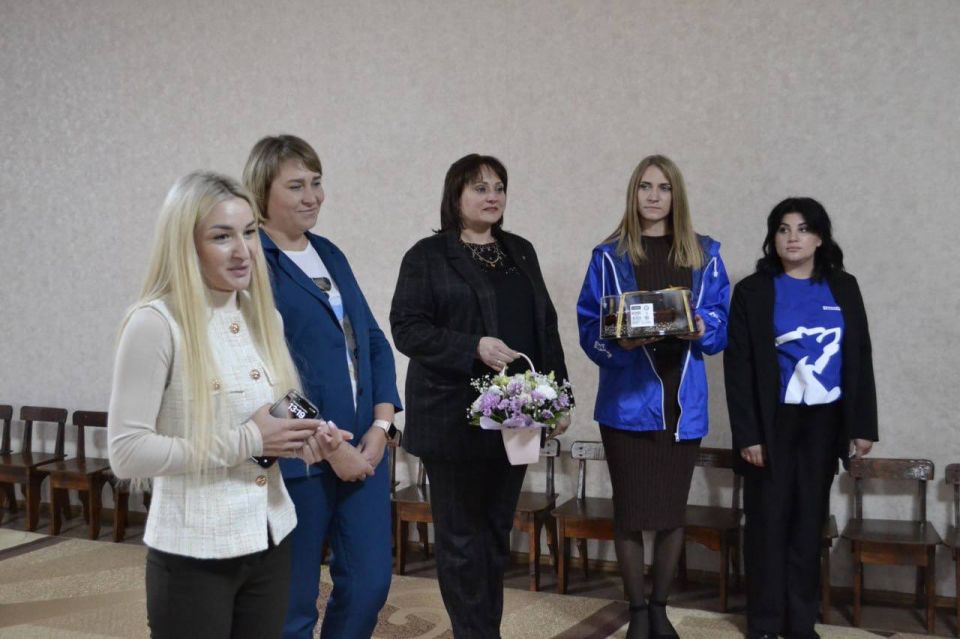 Выездное поздравление ко Дню дошкольного работника Выездное поздравление ко Дню дошкольного работника