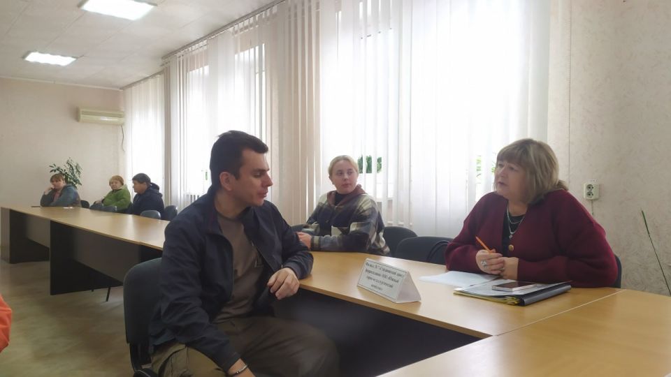 В Стаханове прошла мини-ярмарка вакансий В Стаханове прошла мини-ярмарка вакансий