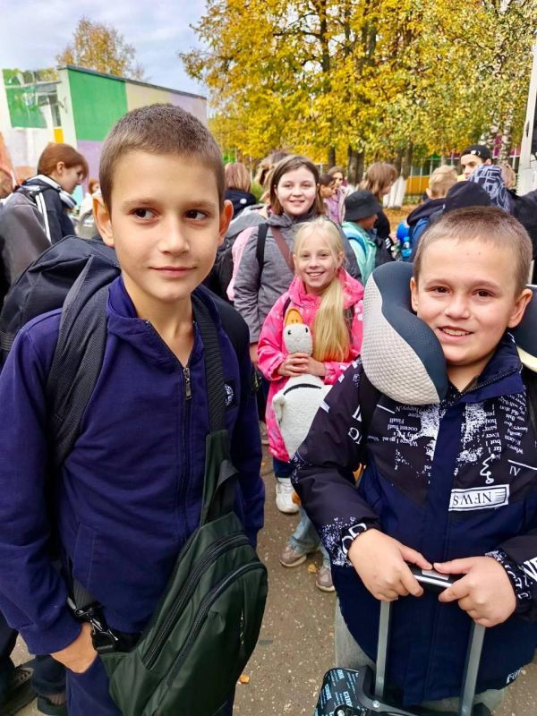 Дети из Марковского и Новопсковского округов ЛНР возвращаются с отдыха из Ивановской области Дети из Марковского и Новопсковского округов ЛНР возвращаются с отдыха из Ивановской области