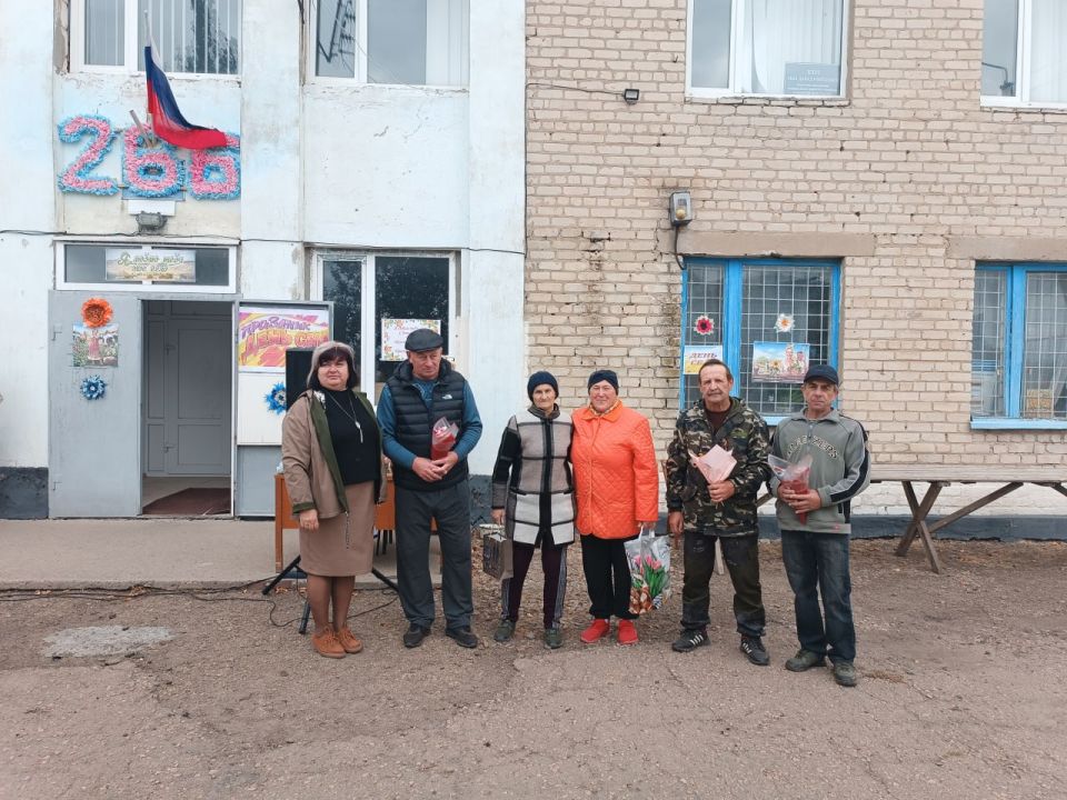 Праздничная программа в селе Давыдо-Никольское Праздничная программа в селе Давыдо-Никольское