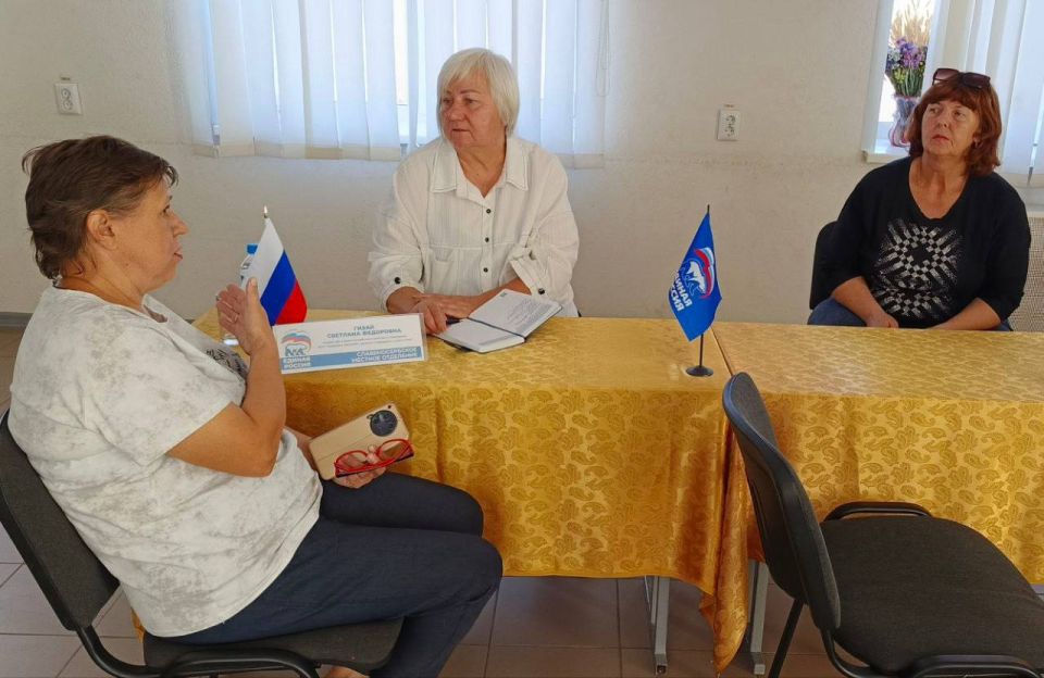 Светлана Гизай: Провела выездной прием граждан в селе Сабовка Славяносербского округа Светлана Гизай: Провела выездной прием граждан в селе Сабовка Славяносербского округа