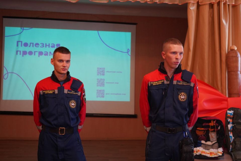 Новые знания и навыки. Инструкторы Луганского регионального отделения ВСКС совместно с Министерством молодежной политики провели финальные мастер-классы на базе «Дворца культуры им. М. Горького» в Ровеньках и ГБОУ ЛНР... Новые знания и навыки. Инструкторы Луганского регионального отделения ВСКС совместно с Министерством молодежной политики провели финальные мастер-классы на базе «Дворца культуры им. М. Горького» в Ровеньках и ГБОУ ЛНР...