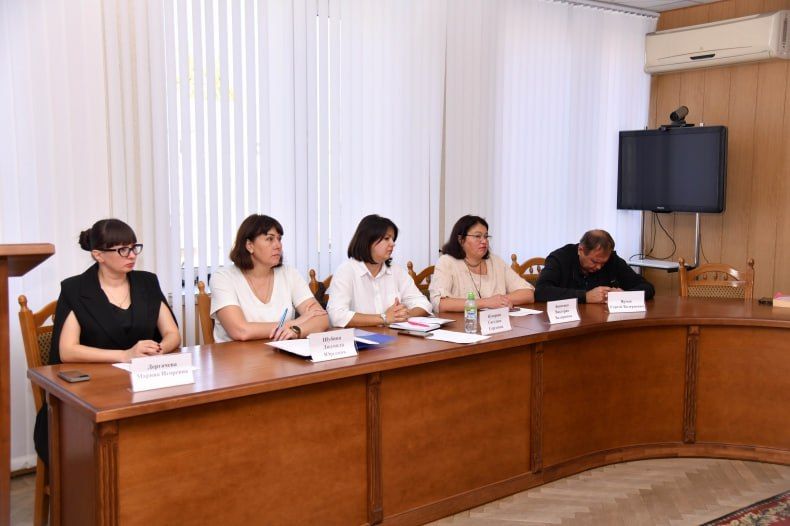Проведено заседание Комиссии по делам несовершеннолетних и защите их прав Проведено заседание Комиссии по делам несовершеннолетних и защите их прав