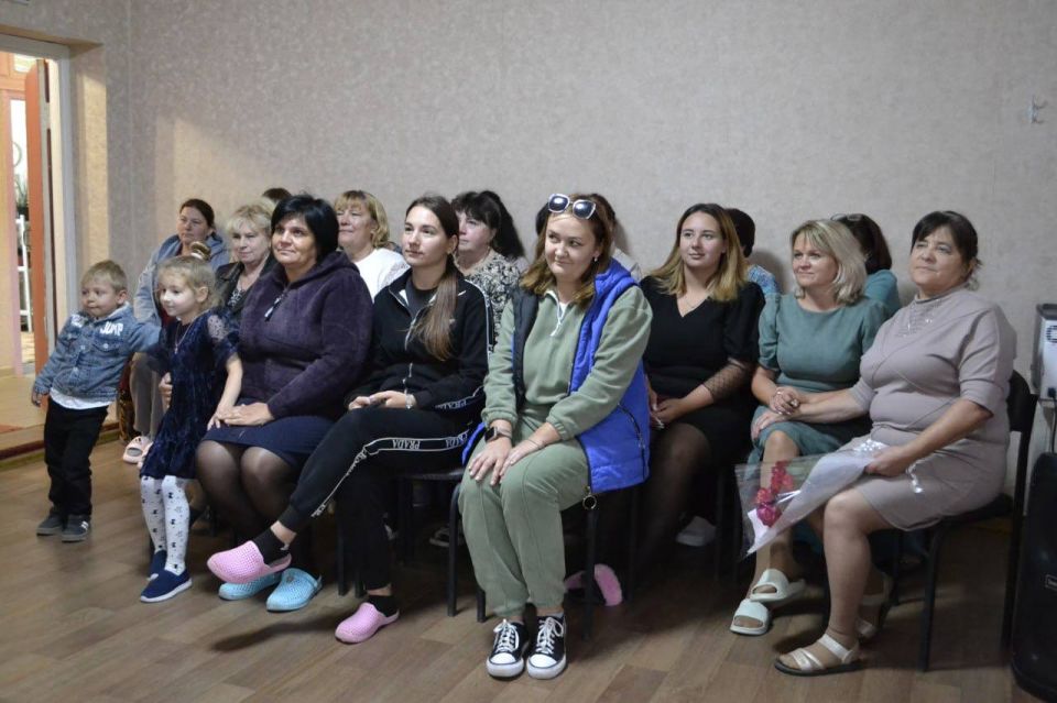 Выездное поздравление ко Дню дошкольного работника Выездное поздравление ко Дню дошкольного работника