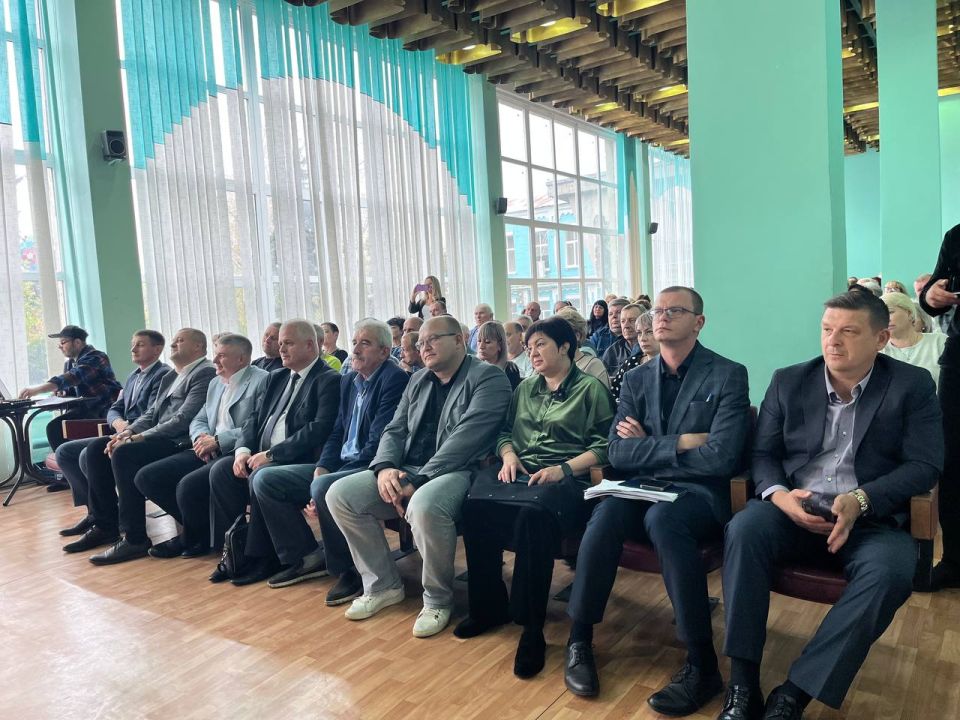 Константин Бутримов: ДЕНЬ МАШИНОСТРОИТЕЛЯ НА ЛУГАМАШЕ Константин Бутримов: ДЕНЬ МАШИНОСТРОИТЕЛЯ НА ЛУГАМАШЕ