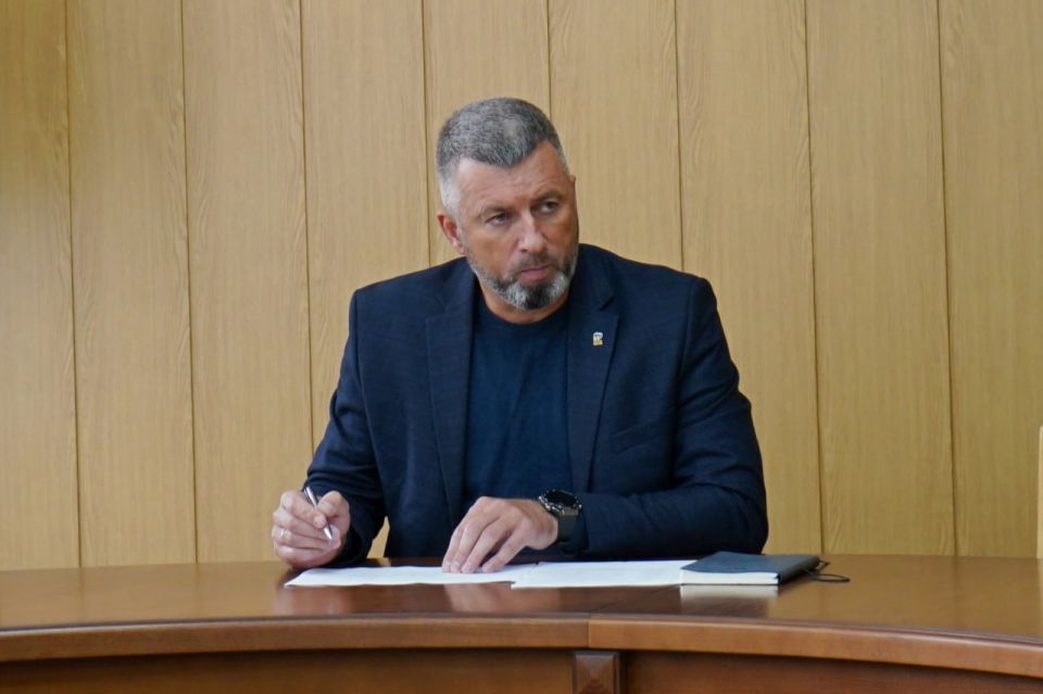 Андрей Сухачев: На встрече с родственниками погибших участников СВО разбирались в ситуациях 2 семей Андрей Сухачев: На встрече с родственниками погибших участников СВО разбирались в ситуациях 2 семей