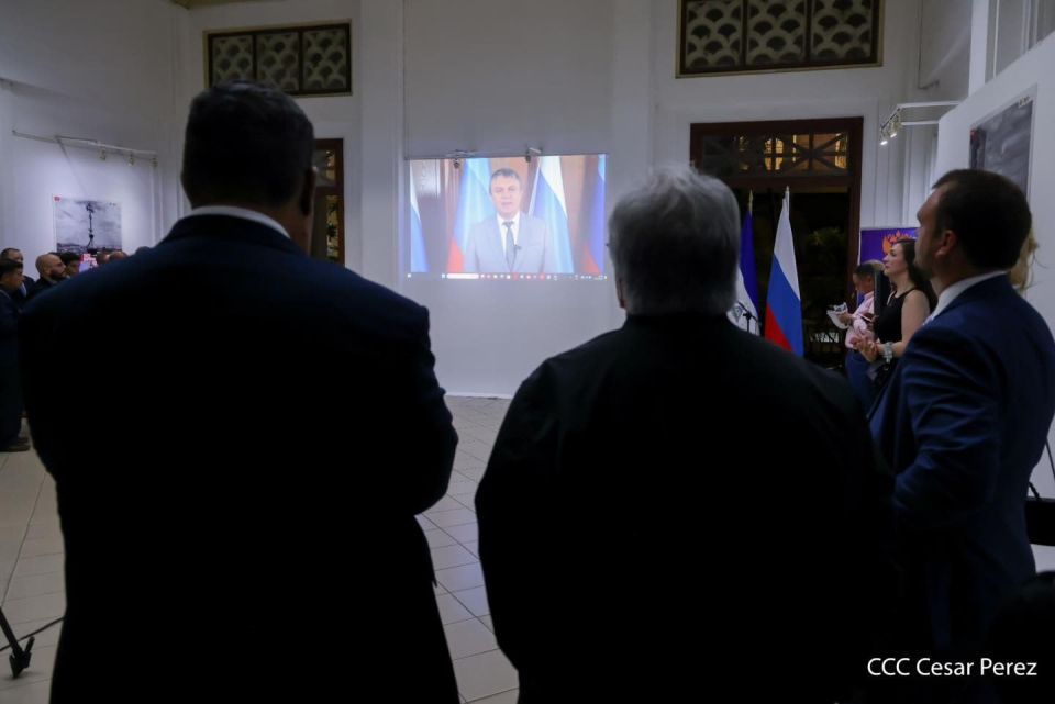 24 сентября в Национальном дворце культуры Никарагуа при непосредственном участии Посольства России в Манагуа открылись выставки «Мариуполь 2022-2025» и «Новые регионы России» 24 сентября в Национальном дворце культуры Никарагуа при непосредственном участии Посольства России в Манагуа открылись выставки «Мариуполь 2022-2025» и «Новые регионы России»
