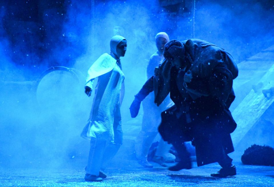 Владимирский театр драмы снова в ЛНР Владимирский театр драмы снова в ЛНР