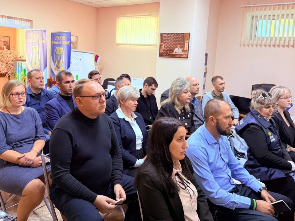 ПЯТАЯ ВНЕОЧЕРЕДНАЯ КОНФЕРЕНЦИЯ ЛУГАНСКОГО РО ЛДПР ПЯТАЯ ВНЕОЧЕРЕДНАЯ КОНФЕРЕНЦИЯ ЛУГАНСКОГО РО ЛДПР