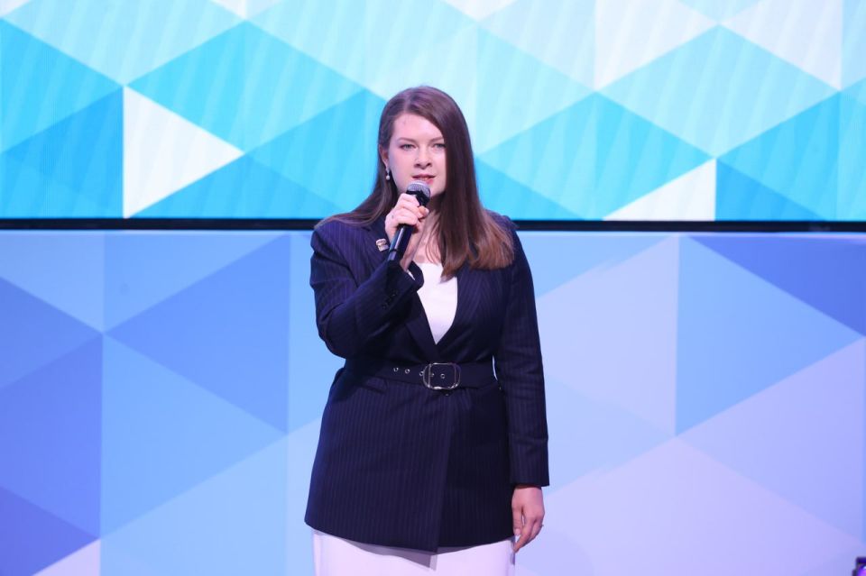 Некоммерческая организация из ЛНР приняла участие во Всероссийском форуме сторонников «Единой России» Некоммерческая организация из ЛНР приняла участие во Всероссийском форуме сторонников «Единой России»