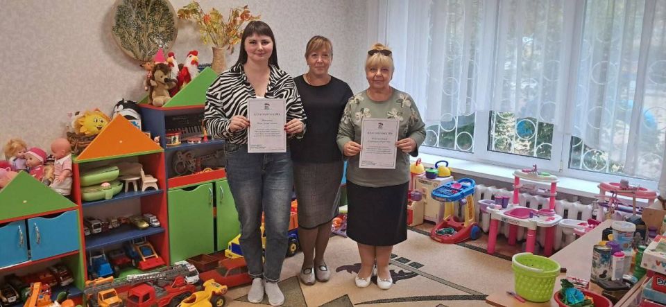 «Единая Россия» поздравила воспитателей с профессиональным праздником «Единая Россия» поздравила воспитателей с профессиональным праздником