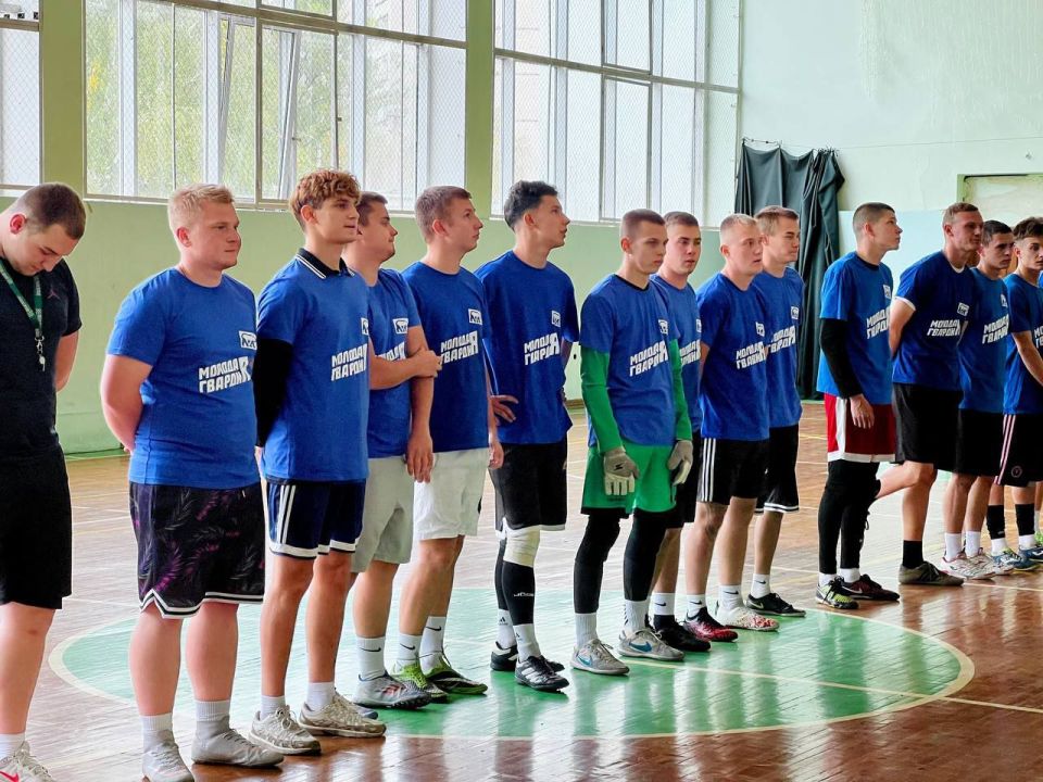 Турнир по мини-футболу.. Ко Дню воссоединения ЛНР, ДНР, Херсонской и Запорожской областей с Россией команда Молодой Гвардии Единой России в рамках Года защитника Отечества организовала турнир по мини-футболу Турнир по мини-футболу.. Ко Дню воссоединения ЛНР, ДНР, Херсонской и Запорожской областей с Россией команда Молодой Гвардии Единой России в рамках Года защитника Отечества организовала турнир по мини-футболу