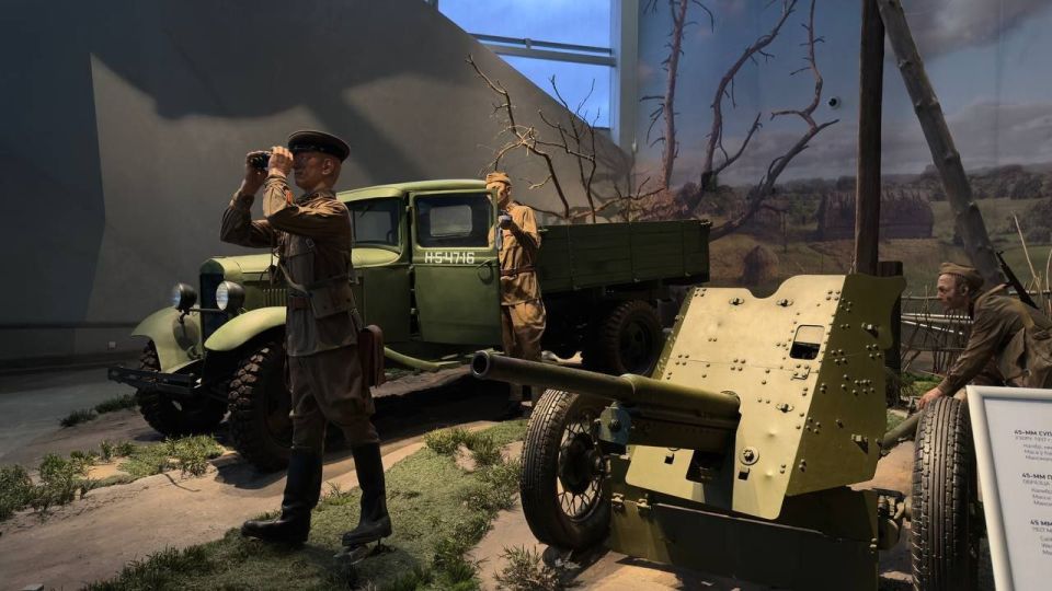 Леонид Пасечник: Продолжается рабочая программа поездки в Республику Беларусь Леонид Пасечник: Продолжается рабочая программа поездки в Республику Беларусь