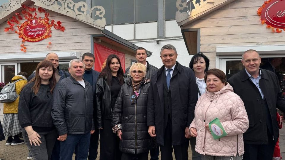 Леонид Пасечник: Луганская Народная Республика расширяет торгово-экономические связи Леонид Пасечник: Луганская Народная Республика расширяет торгово-экономические связи