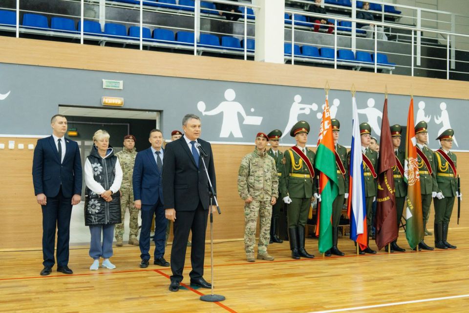 Леонид Пасечник: Продолжается рабочая программа поездки в Республику Беларусь Леонид Пасечник: Продолжается рабочая программа поездки в Республику Беларусь