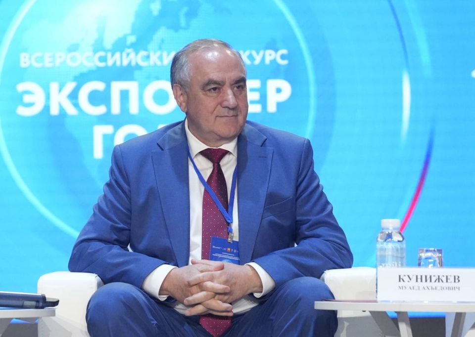 Чтобы покупатели могли легко узнавать российскую продукцию, РЭЦ приглашает производителей вступать в национальный бренд «Сделано в России» Чтобы покупатели могли легко узнавать российскую продукцию, РЭЦ приглашает производителей вступать в национальный бренд «Сделано в России»