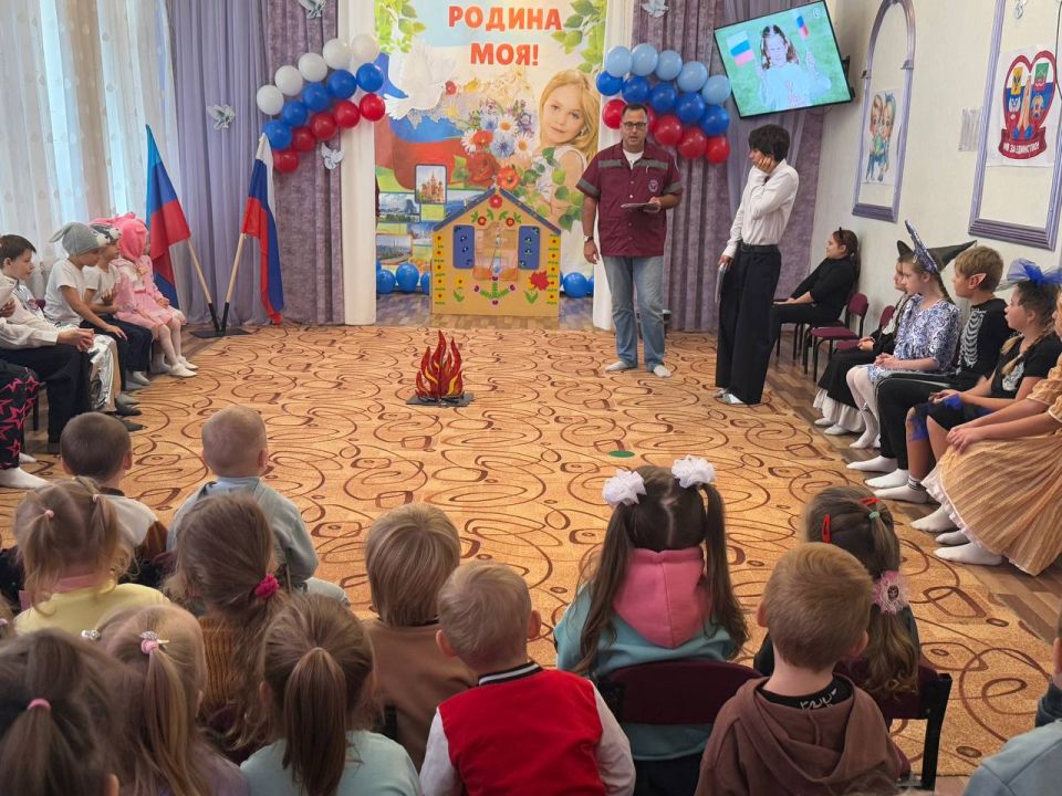В Ровеньковском ясли-сад комбинированного вида «Ладушки» прошло театрализованное мероприятие «Первая помощь себе и другим» В Ровеньковском ясли-сад комбинированного вида «Ладушки» прошло театрализованное мероприятие «Первая помощь себе и другим»